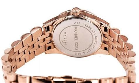 porque no carga mi reloj michael kors